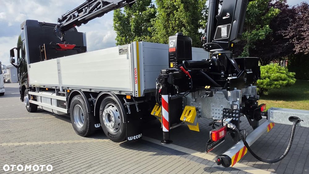 Volvo ///FH///460///2023///GLOBETROTTER/// XXL///HDS///HIAB///WECON///CHWYTAK/// ROTATOR///WAGA///JEDYNE 125 TYŚ KM/// PRZYCZEPA///FULL LED///VIRTUAL COCPIT/// STAN JAK NOWY. - 17