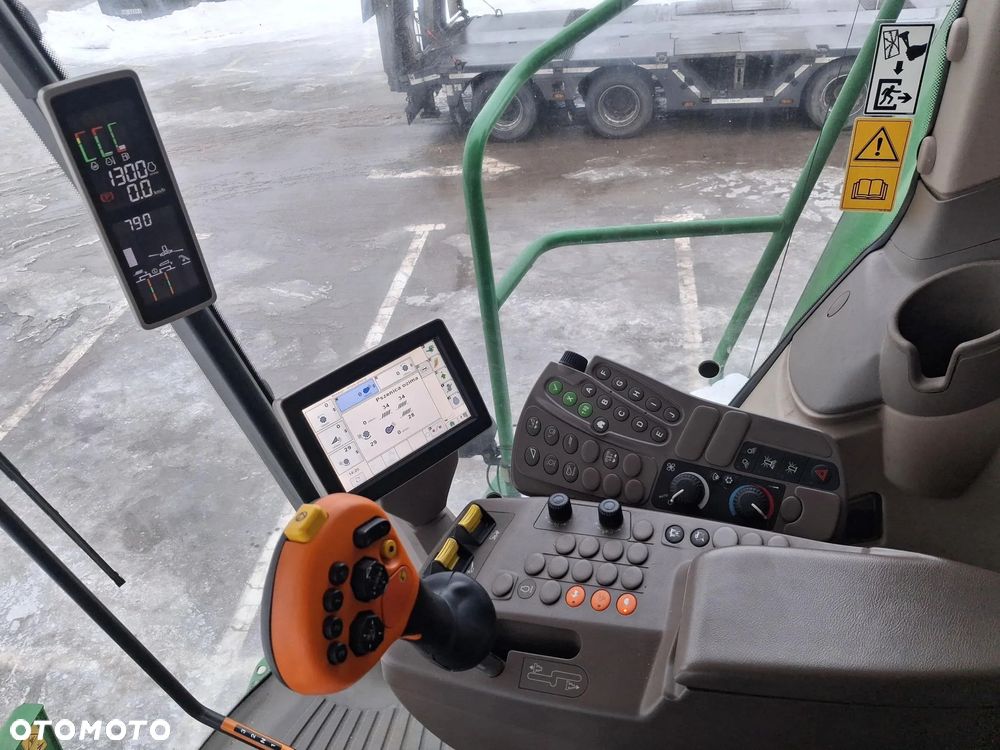 John Deere W540 - 10