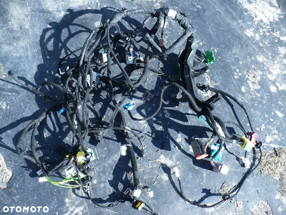 3008 II 5008 II 16-INSTALACJA POD KONSOLE 7M49ABLU 9823716480