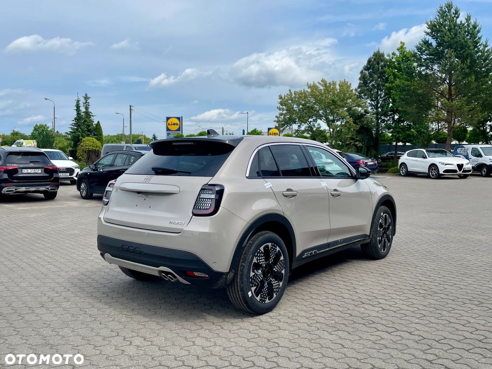 Fiat 600 1.2 Turbo Hybrid La Prima eDCT - 4