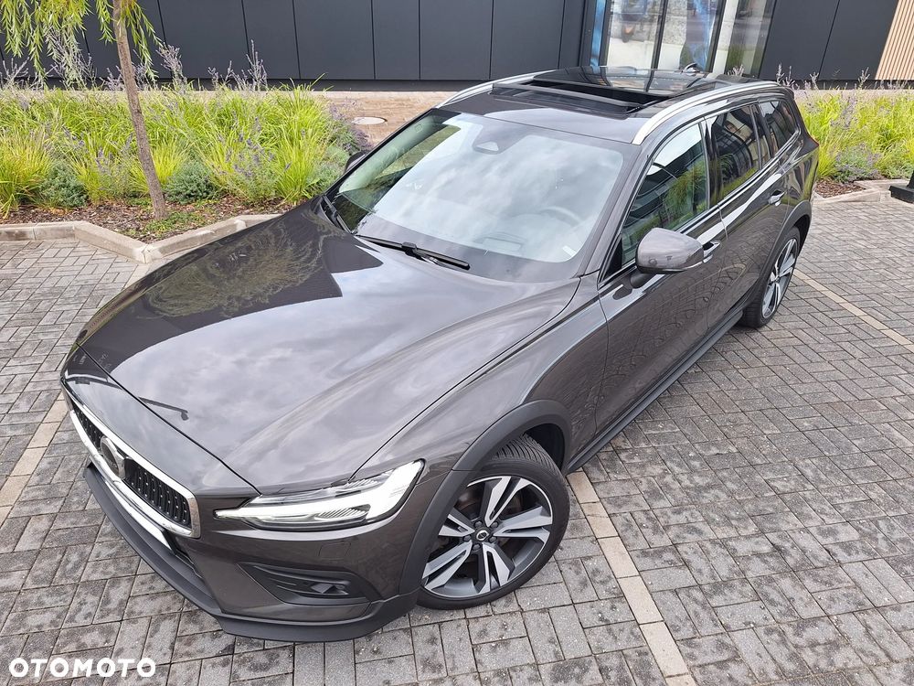 Volvo V60 Cross Country Ultimate B5 B AWD - 2