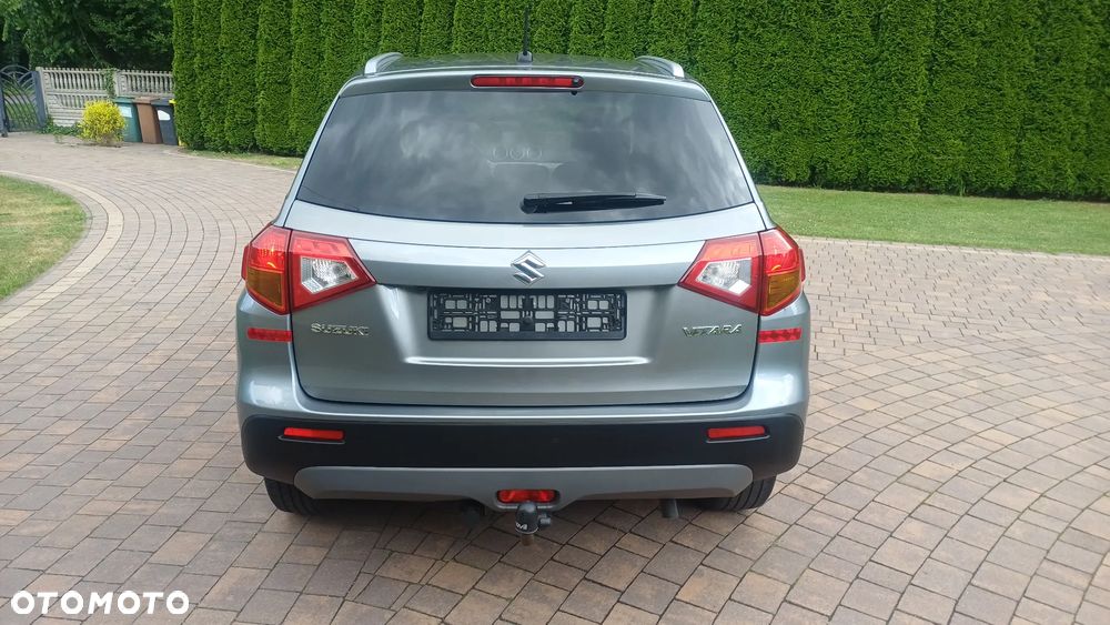 Suzuki Vitara 1.6 Comfort 2WD - 10