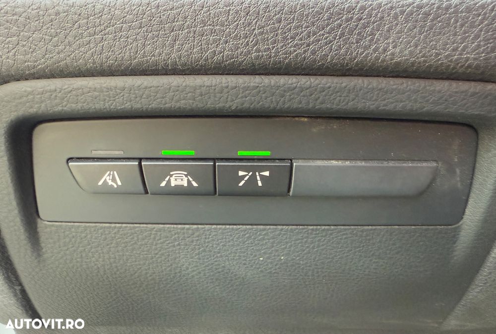 BMW Seria 3 325d M Sport Shadow - 11