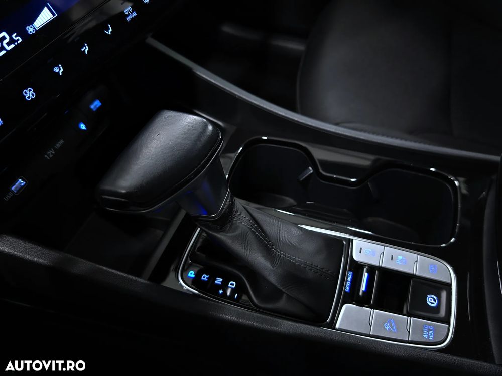 Hyundai Tucson 1.6 CRDi 48V-Hybrid 2WD DCT Select - 25