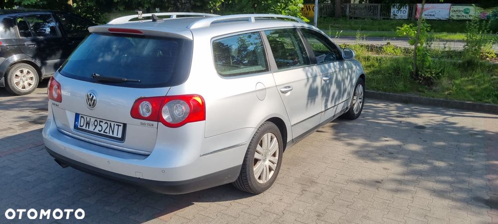 Volkswagen Passat 2.0 TDI DPF Highline - 6