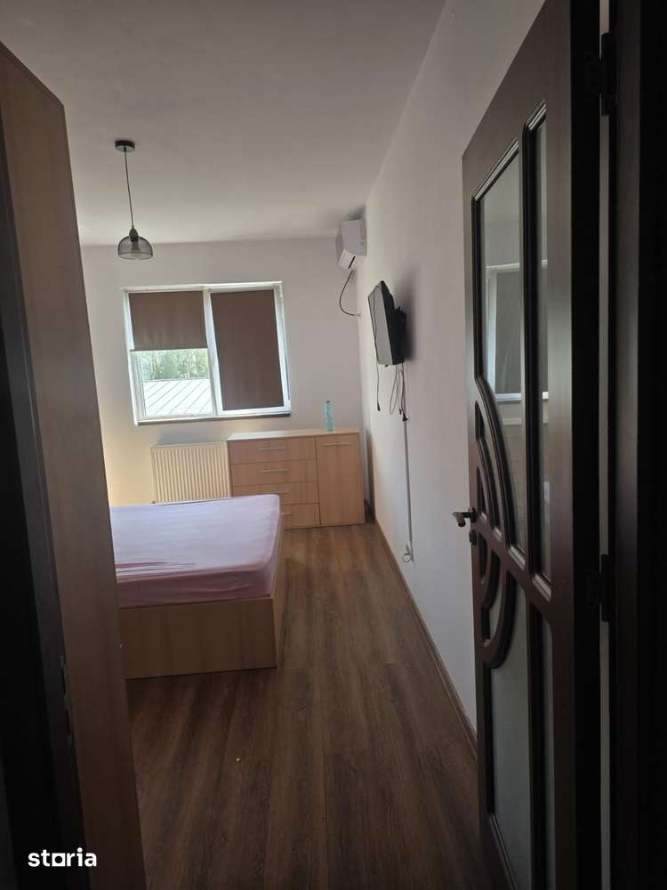 Garsonieră de închiriat – Str. Tineretului nr. 79 | /lună — fotografia 3