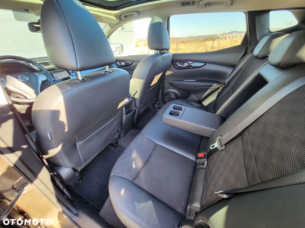 Nissan Qashqai 1.6 DIG-T Tekna - 34