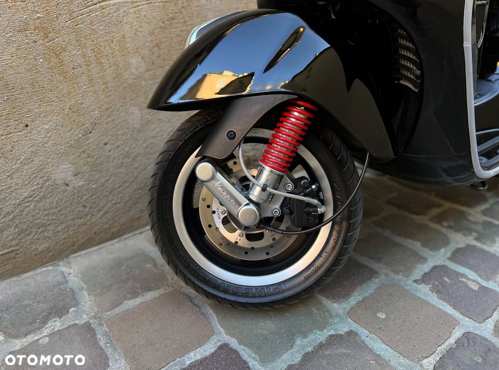 Vespa GTS - 5