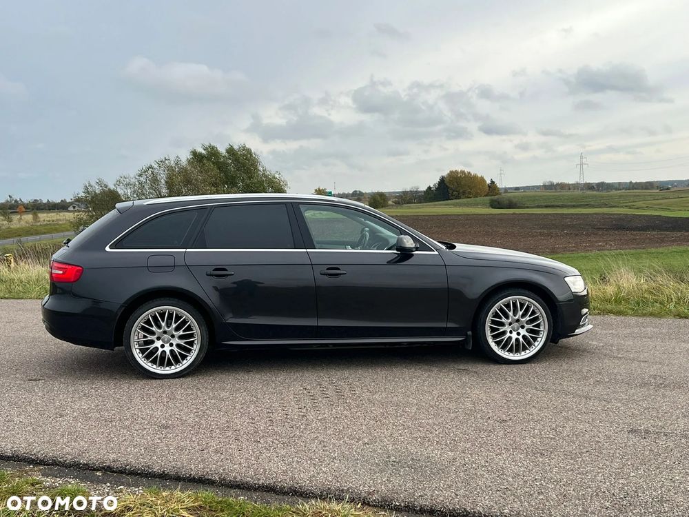 Audi A4 Avant 2.0 TDI Quattro - 8