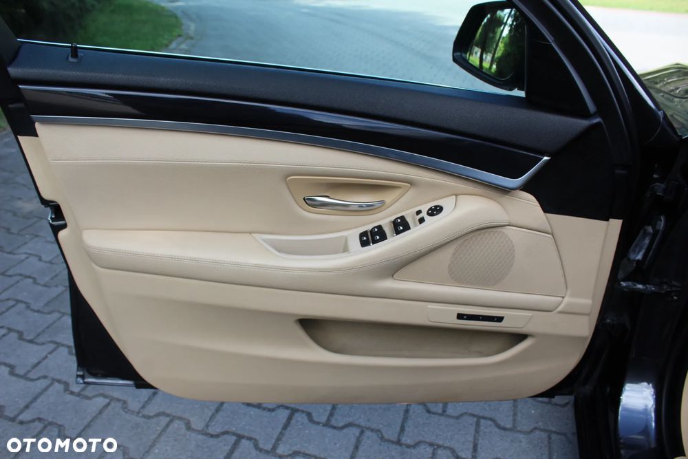 BMW Seria 5 520d Edition Fleet Exclusive - 18