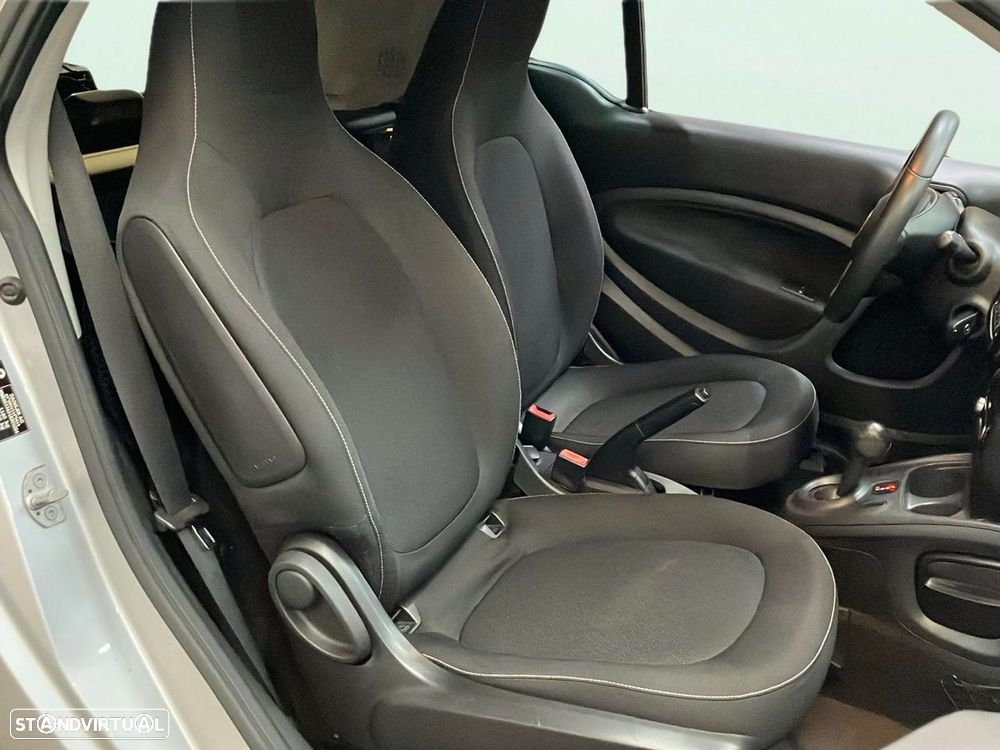 Smart ForTwo Coupé 1.0 71 Aut. - 12