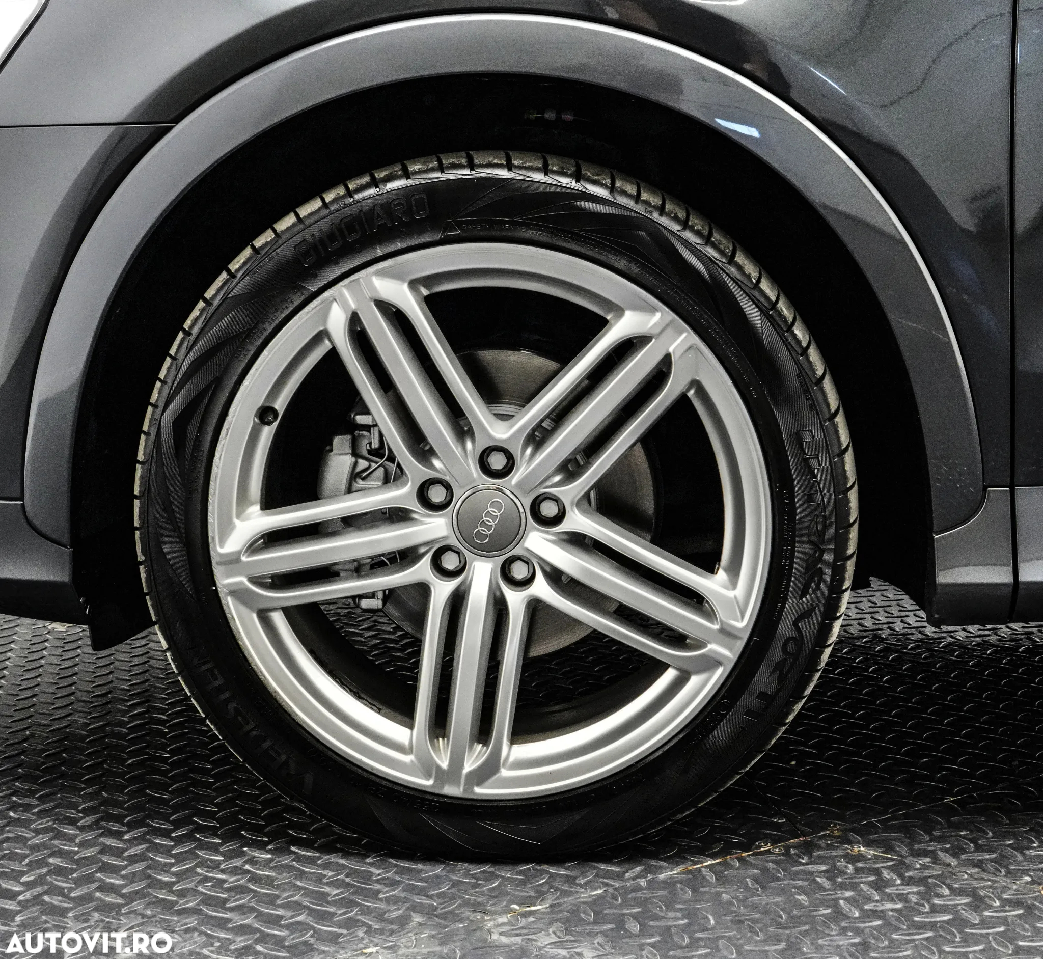 Audi Q3 2.0 TFSI Quattro Stronic - 27
