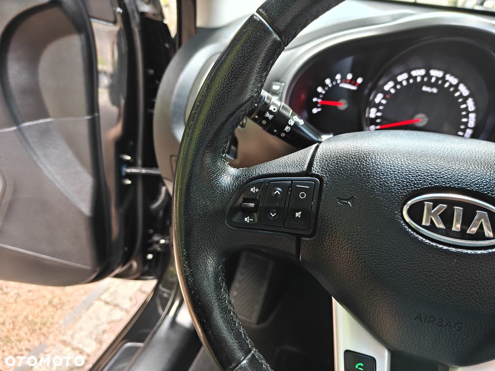 Kia Sportage 2.0 CRDI XL - 9