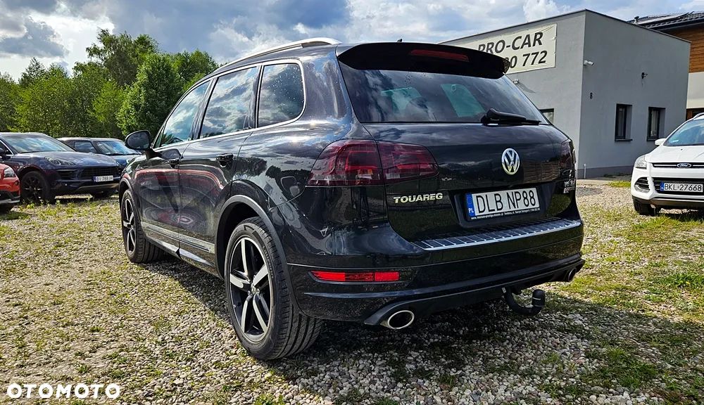 Volkswagen Touareg 3.0 V6 TDI BMT R-Style - 3