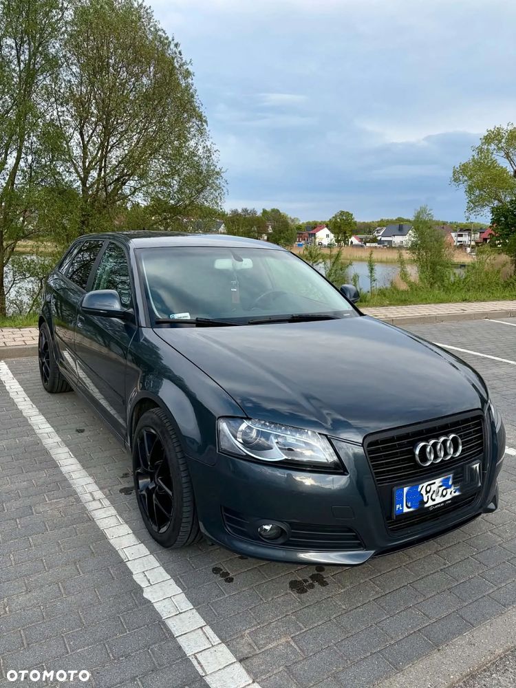 Audi A3 Sportback 1.6 TDI DPF Attraction - 1