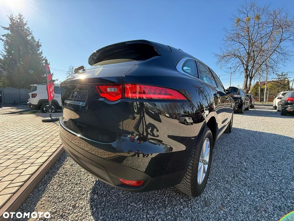 Jaguar F-Pace 20d AWD Prestige - 8