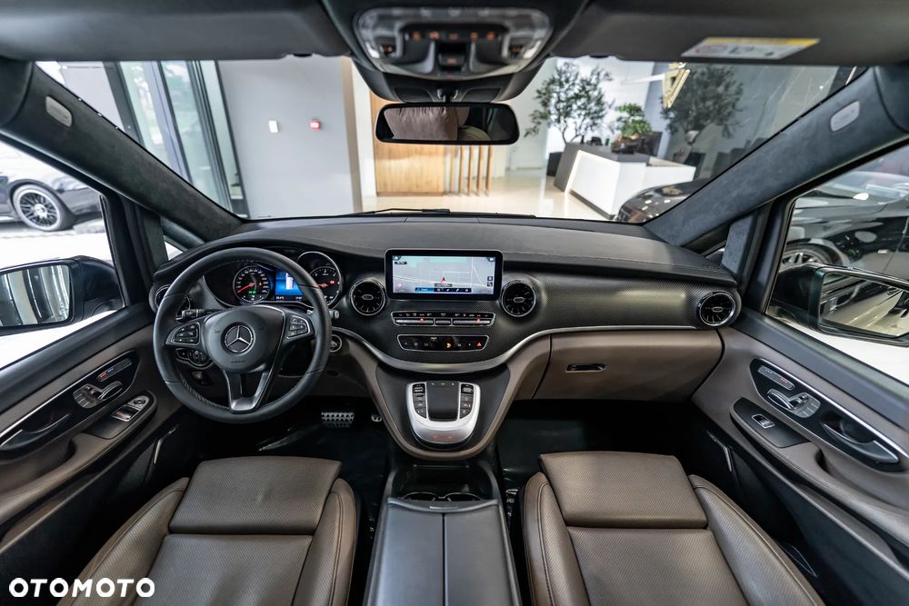 Mercedes-Benz Klasa V 300 d 4-Matic Exclusive 9G-Tronic (d³ugi) - 27