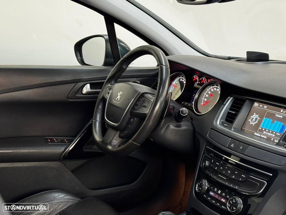 Peugeot 508 2.0 HDi Hybrid4 2-Tronic - 22
