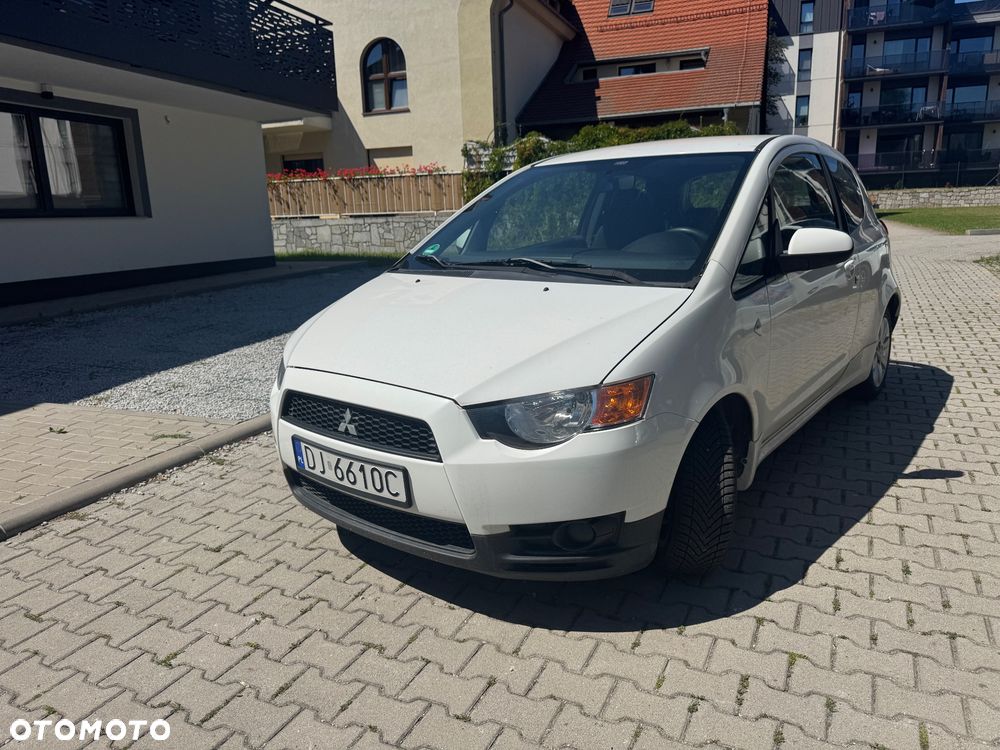 Mitsubishi Colt 1.1 - 3