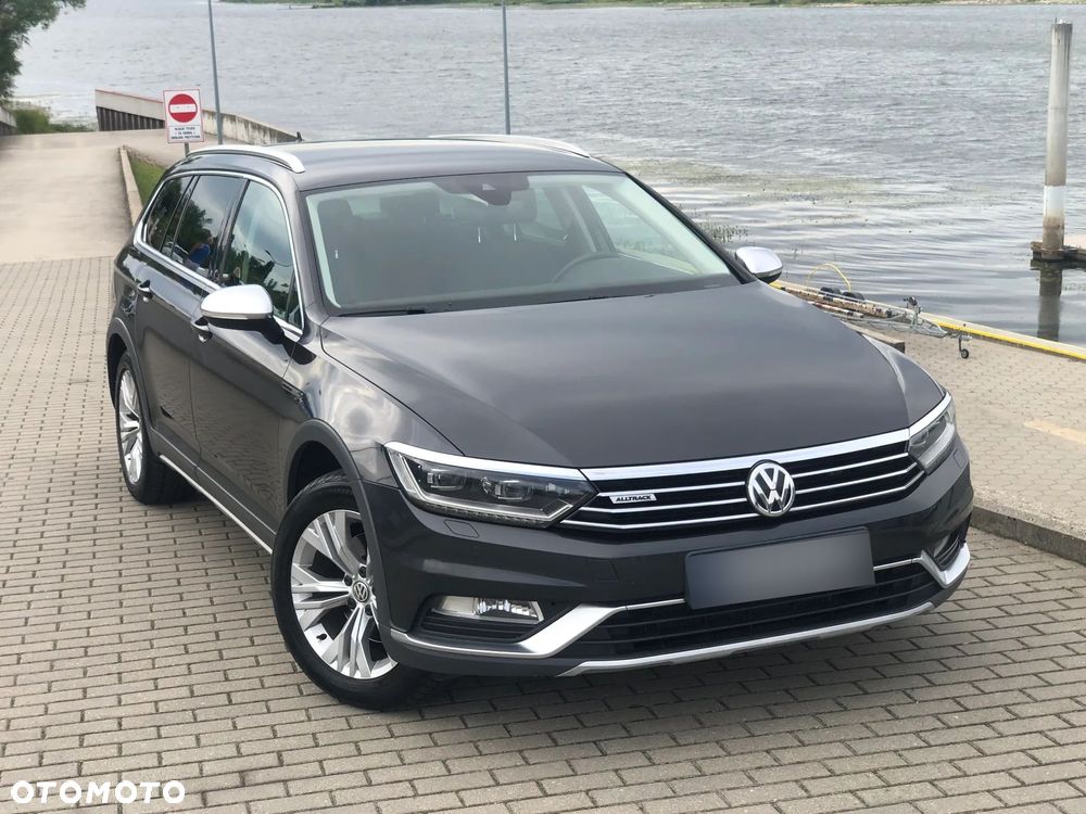 Volkswagen Passat Alltrack - 23