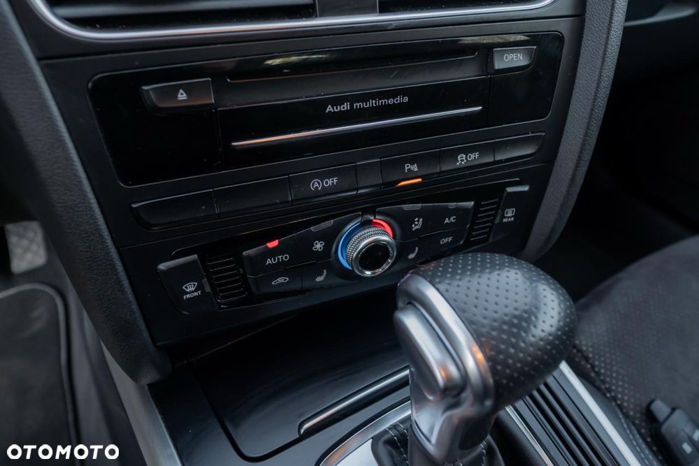 Audi A4 Avant 2.0 TDI Quattro Sport S tronic - 30