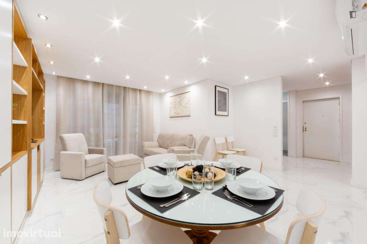 Quarto - localizado em Maia Porto - Grande imagem: 3/25