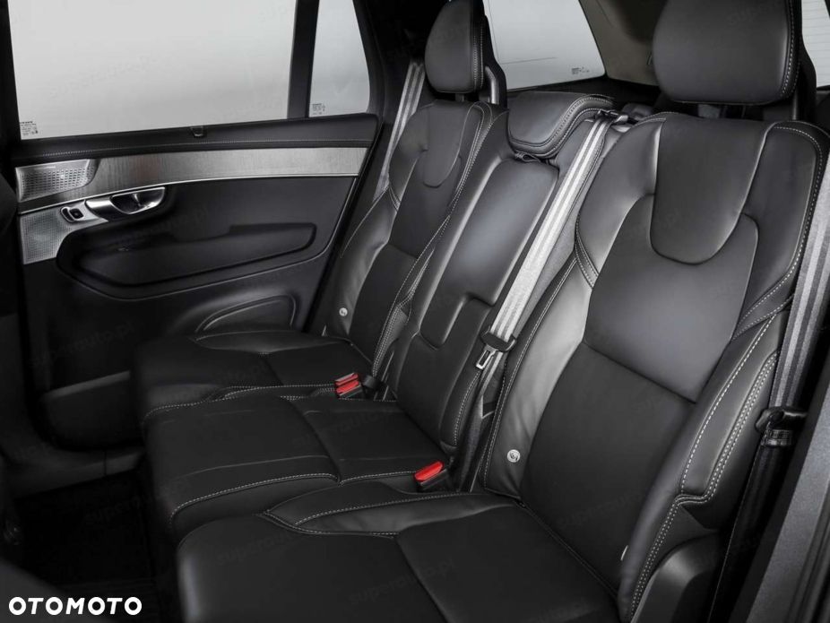 Volvo XC 90 B5 B AWD Ultra Dark 7os - 20