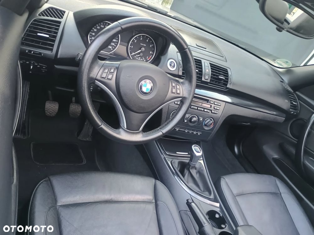 BMW Seria 1 118i - 5