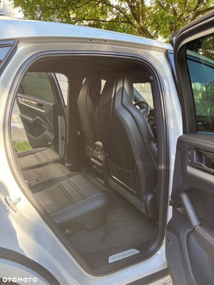 Porsche Cayenne Coupe S E-Hybrid PHEV - 7