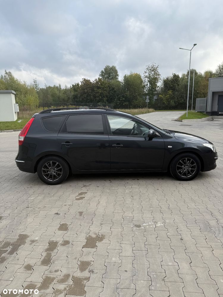 Hyundai i30 1.6 CRDi Comfort World Cup - 5