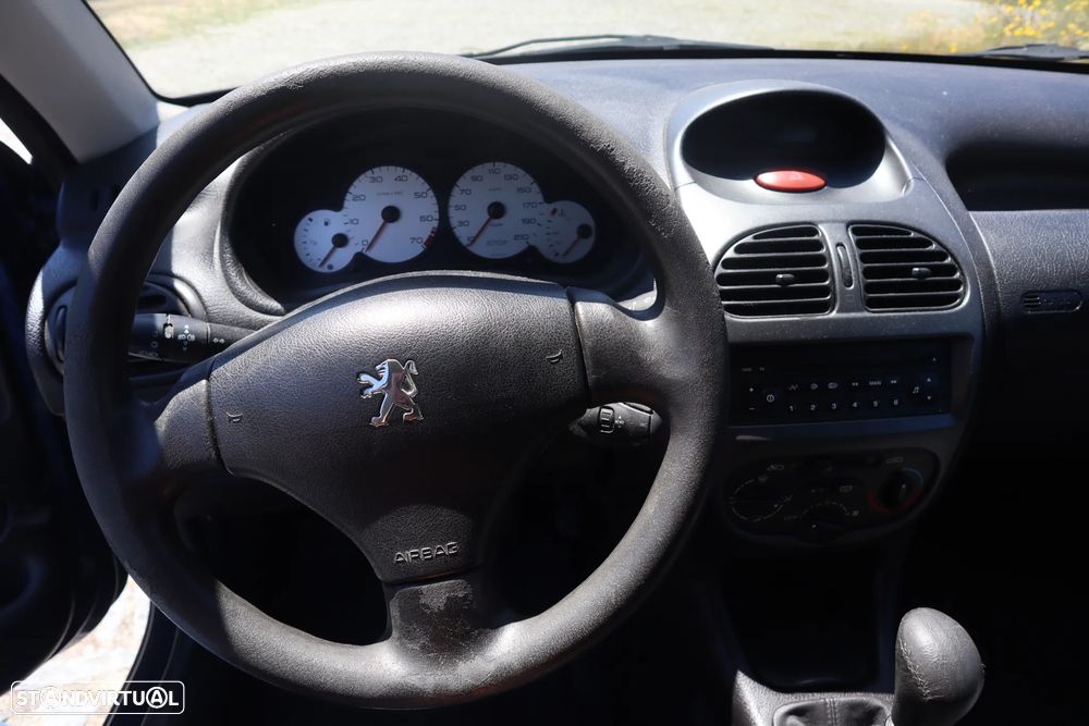Peugeot 206 1.1 XR Présence - 10