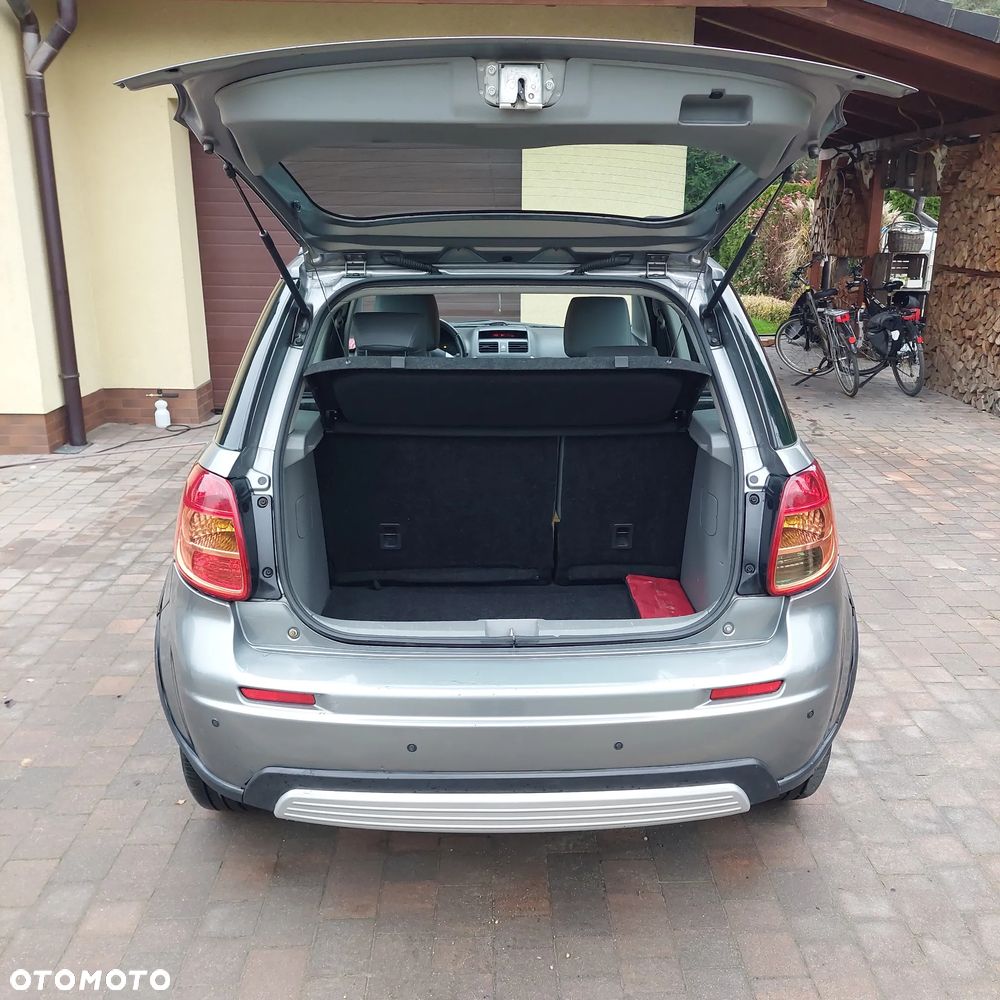 Suzuki SX4 1.6 VVT Automatik 4x2 Comfort - 15