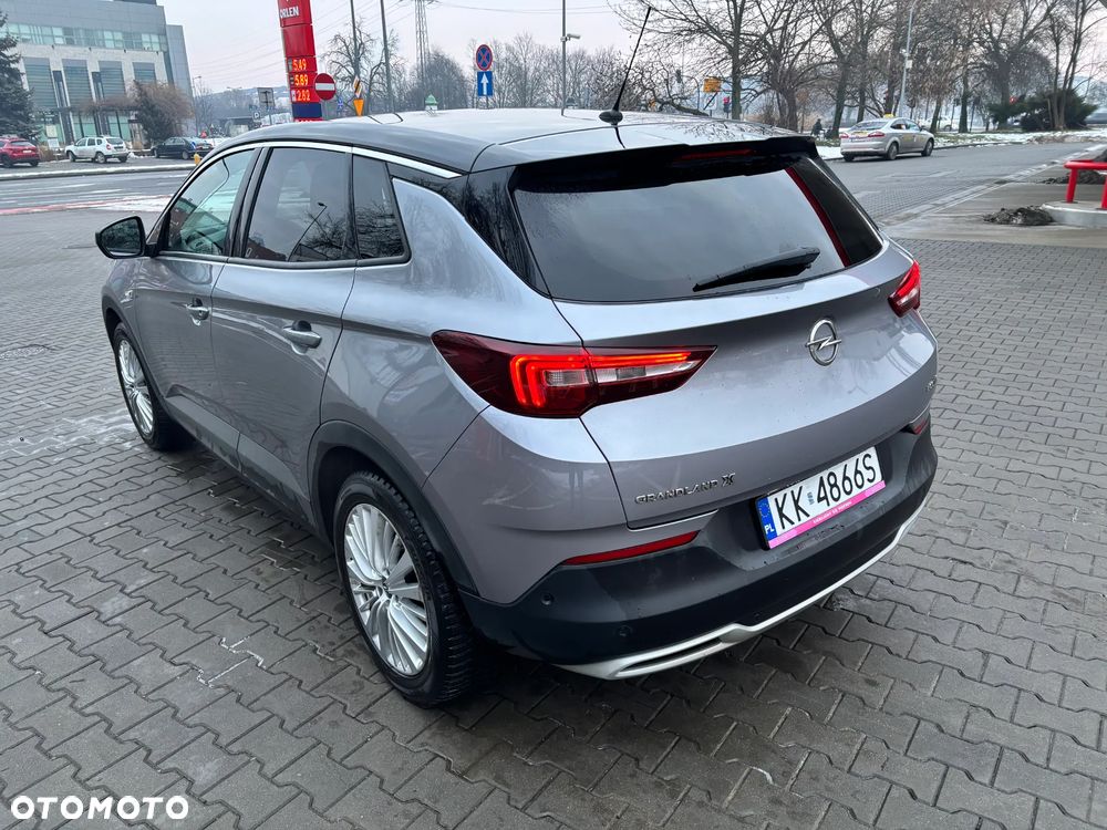 Opel Grandland X 1.2 T Enjoy S&S - 8