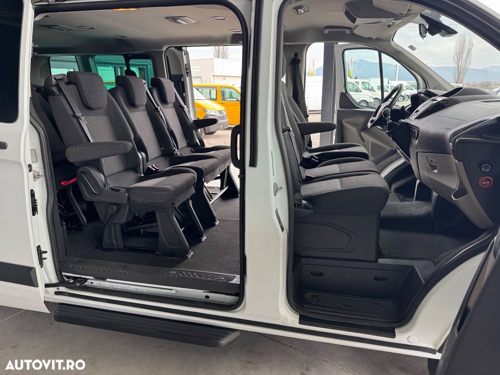 Ford Tourneo Custom - 5