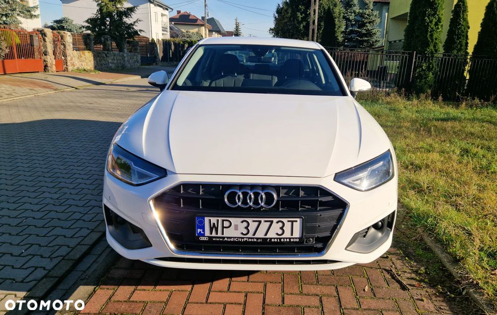 Audi A4 Limousine - 8