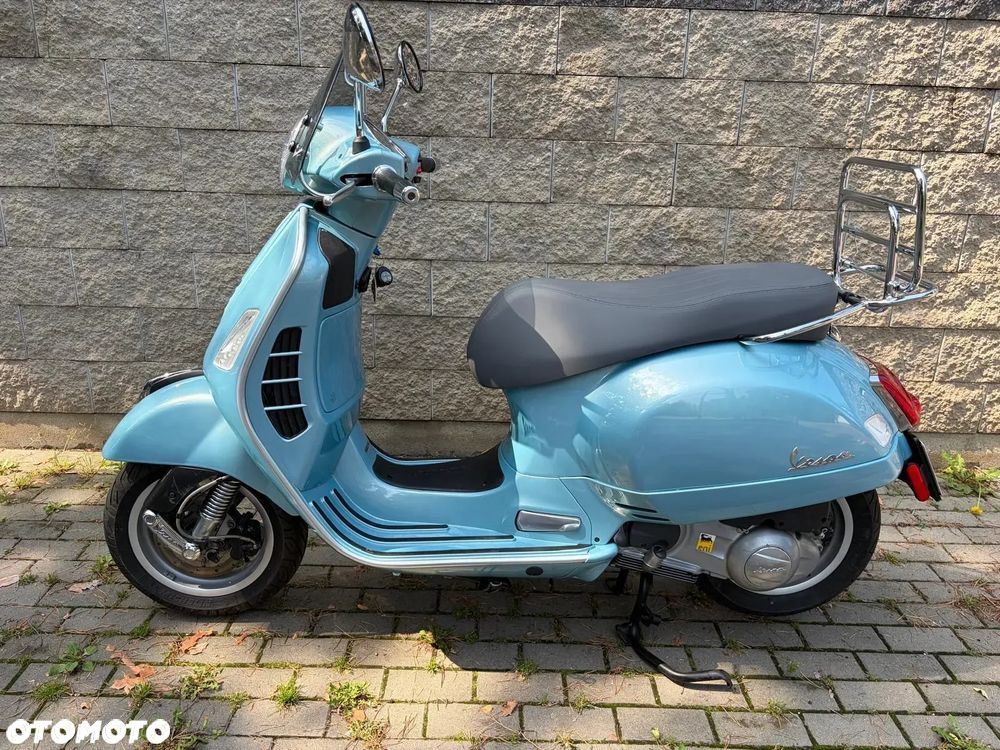 Vespa GTS - 36