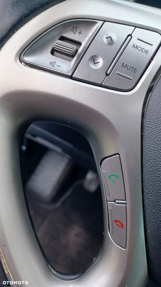 Hyundai ix35 1.6 2WD blue Style - 12