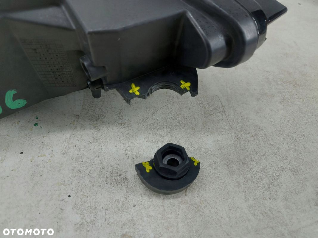Audi A3 8V lift 16-20 Xenon LED prawa lampa przednia przód reflektor - 6
