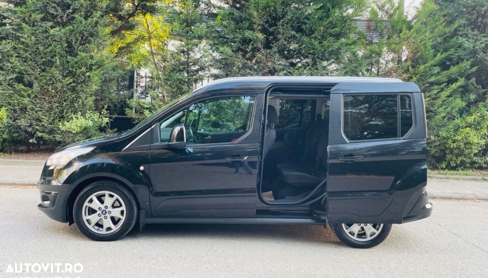 Ford Tourneo Connect 1.6 TDCi Titanium - 22