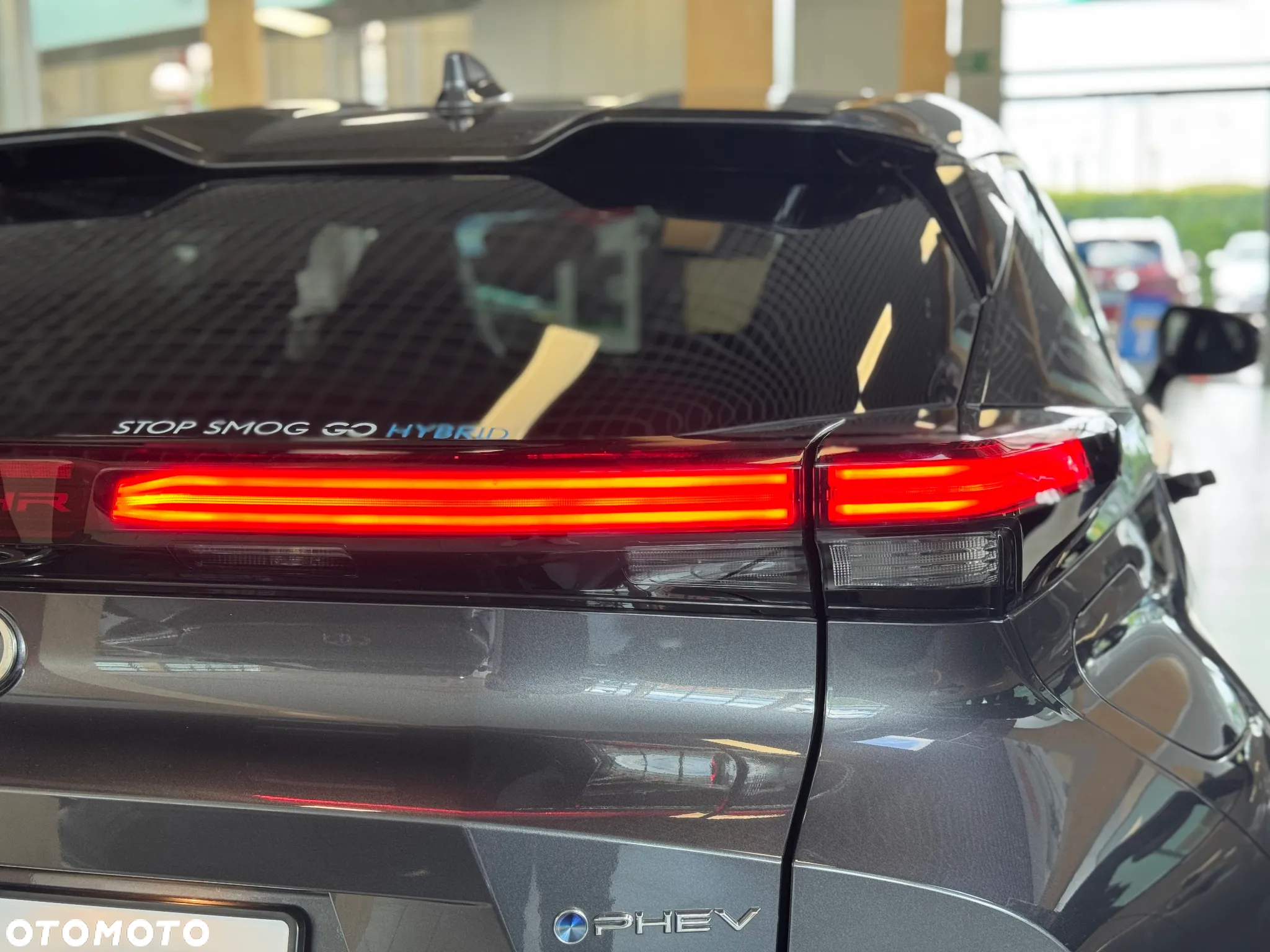 Toyota C-HR 2.0 PHEV Dynamic Force Style - 8