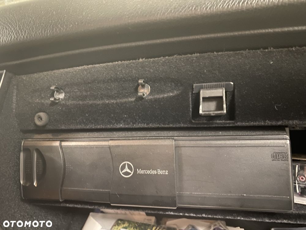 Mercedes-Benz CLK - 25