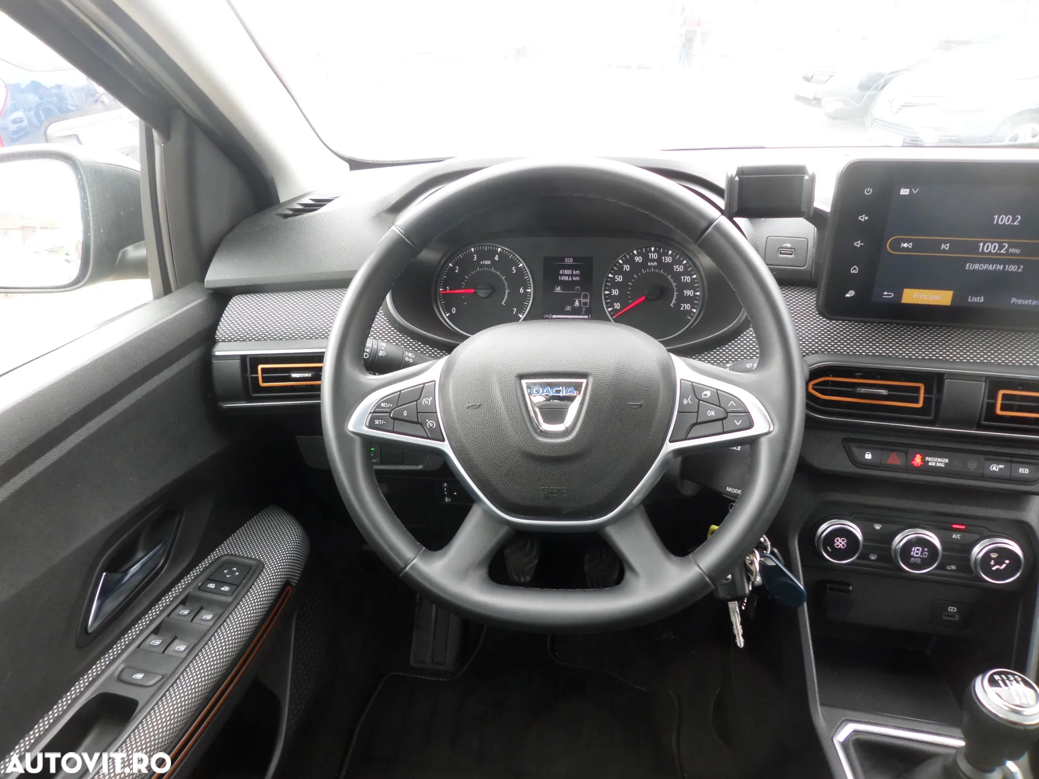 Dacia Sandero Stepway ECO-G 100 MT6 Extreme - 33
