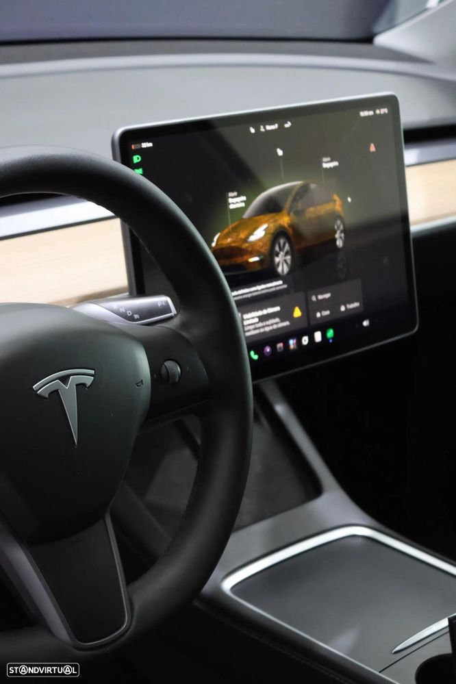 Tesla Model Y Long Range Dual Motor AWD - 16