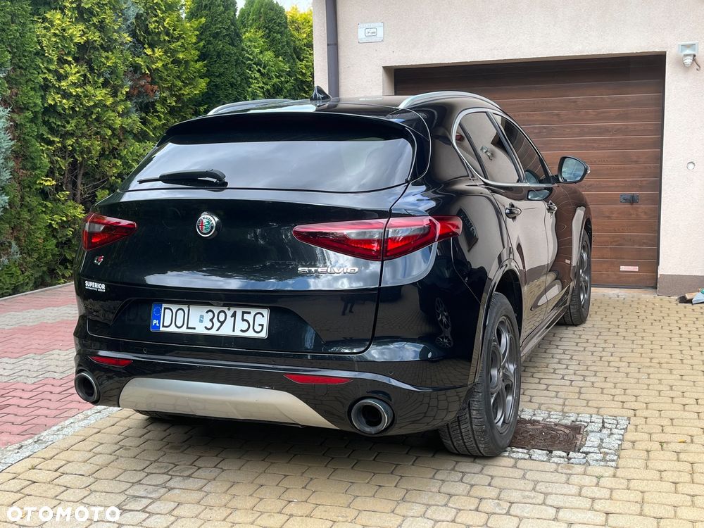 Alfa Romeo Stelvio 2.0 Turbo TI Q4 - 15