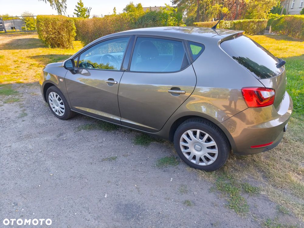 Seat Ibiza 2016 photo 4