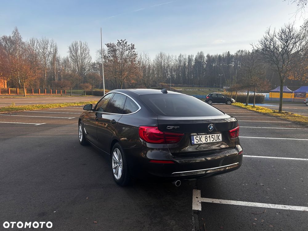 BMW 3GT 318d Luxury Line - 15