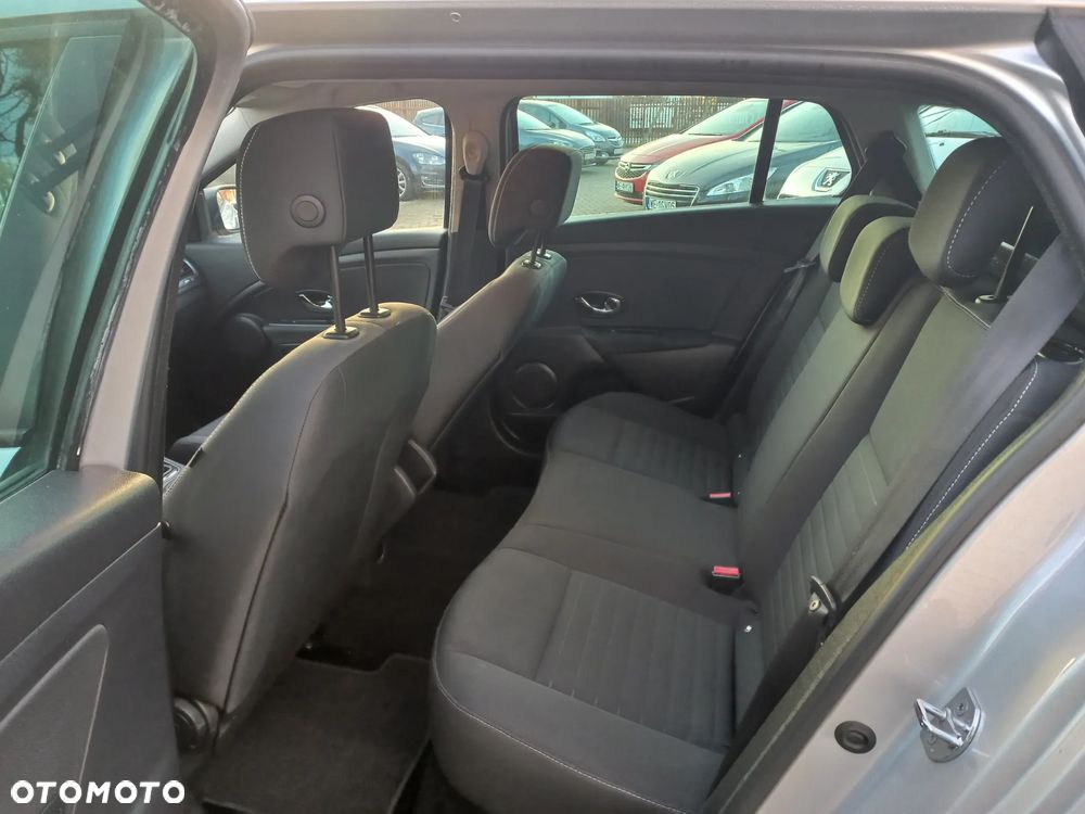 Renault Megane 1.5 dCi Limited - 25