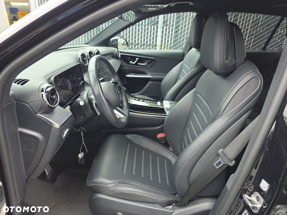 Mercedes-Benz GLC 300 4Matic 9G-TRONIC Edition AMG Line - 6