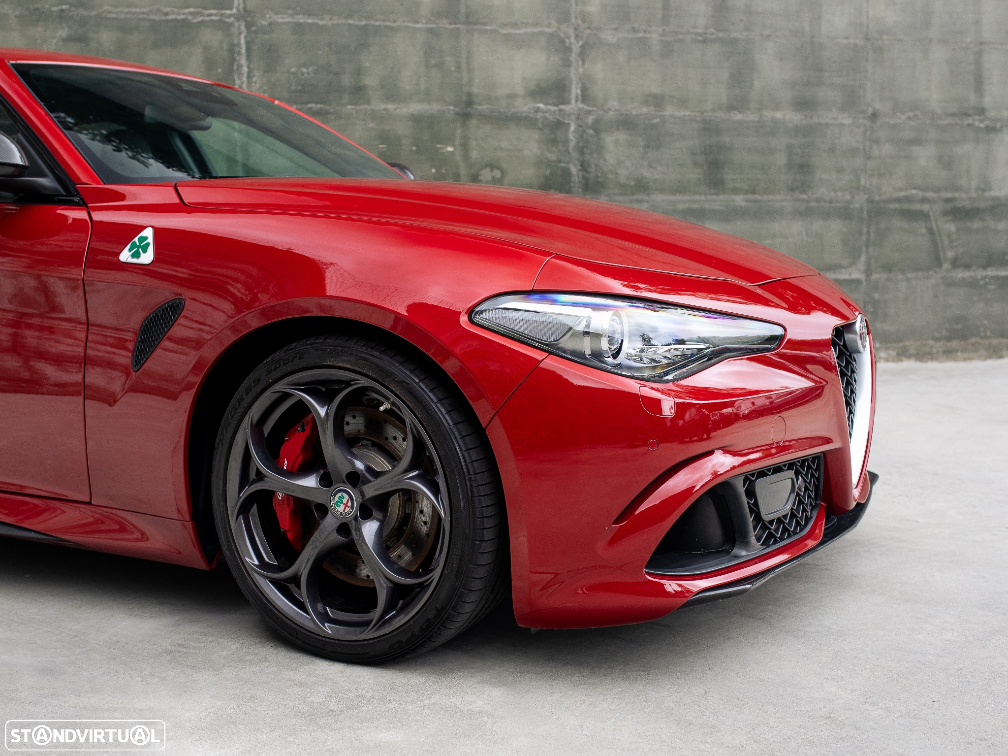 Alfa Romeo Giulia 2.9 Bi-Turbo Quadrifoglio - 9