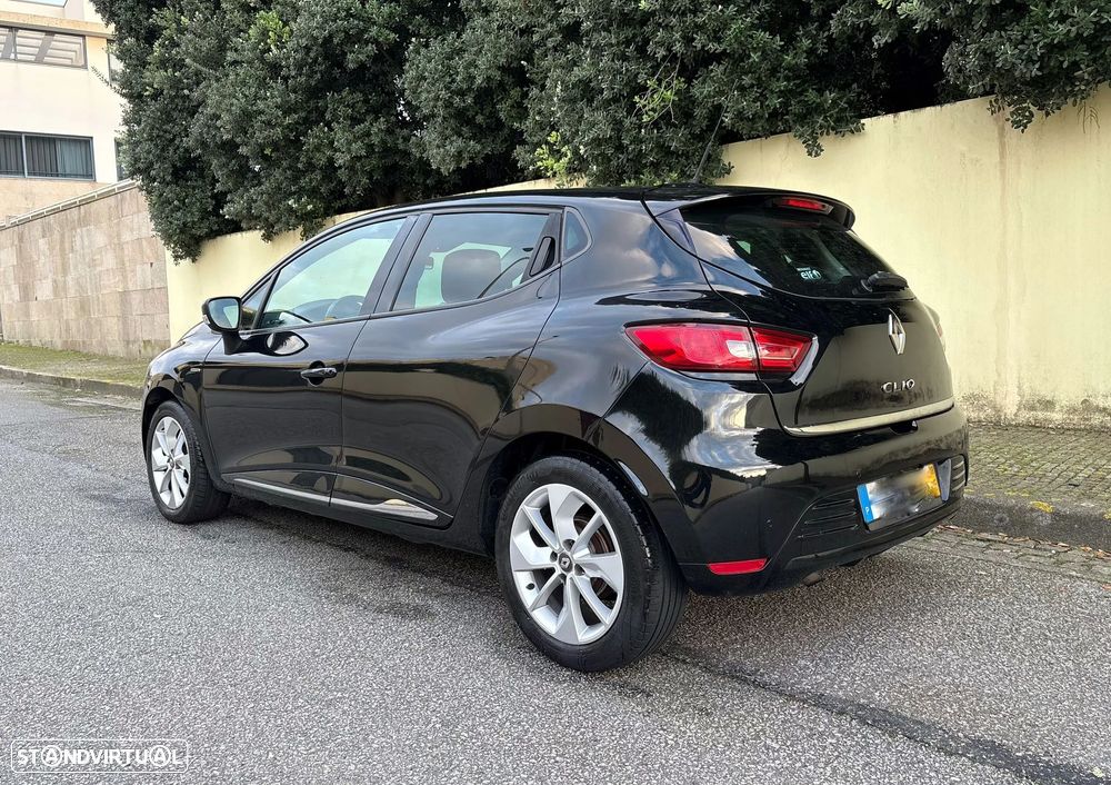 Renault Clio 0.9 TCE Limited - 2